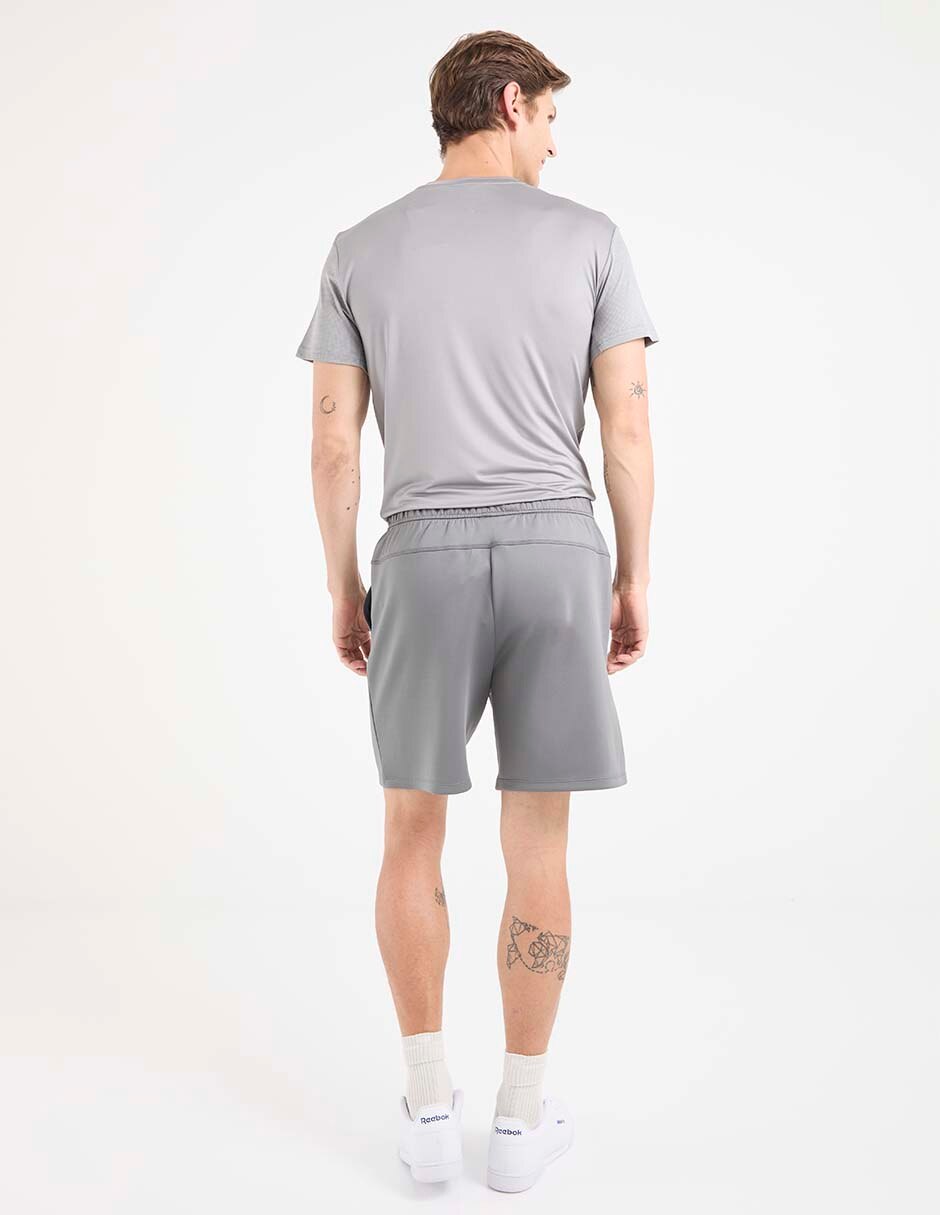 Gris obscuro