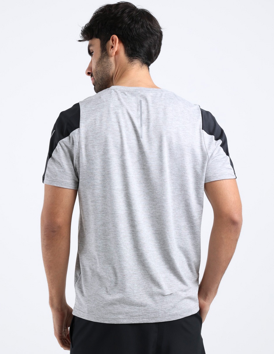 Playera cuello redondo para hombre 6