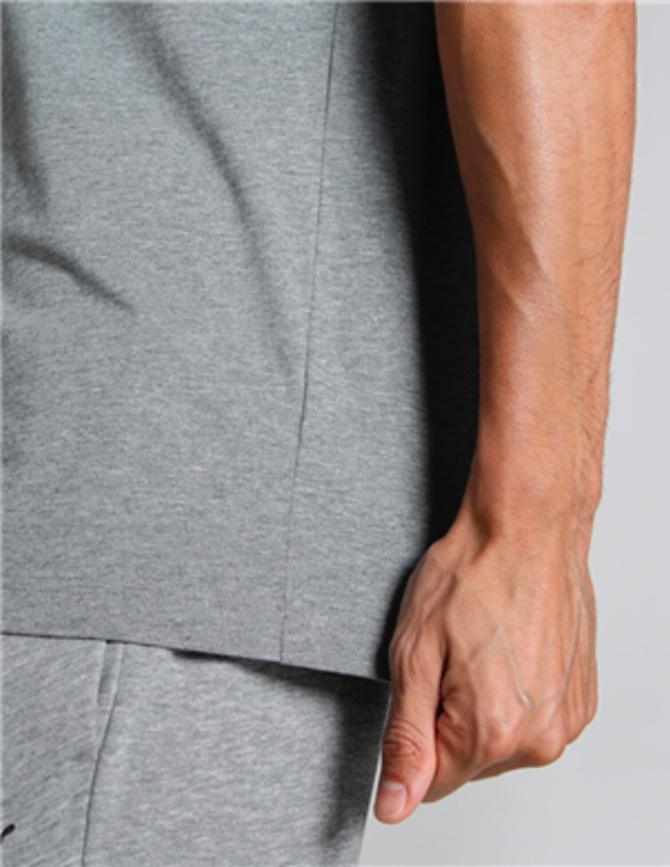 Playera deportiva para entrenamiento de hombre 6